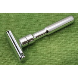 Razor Merkur Futur 701...